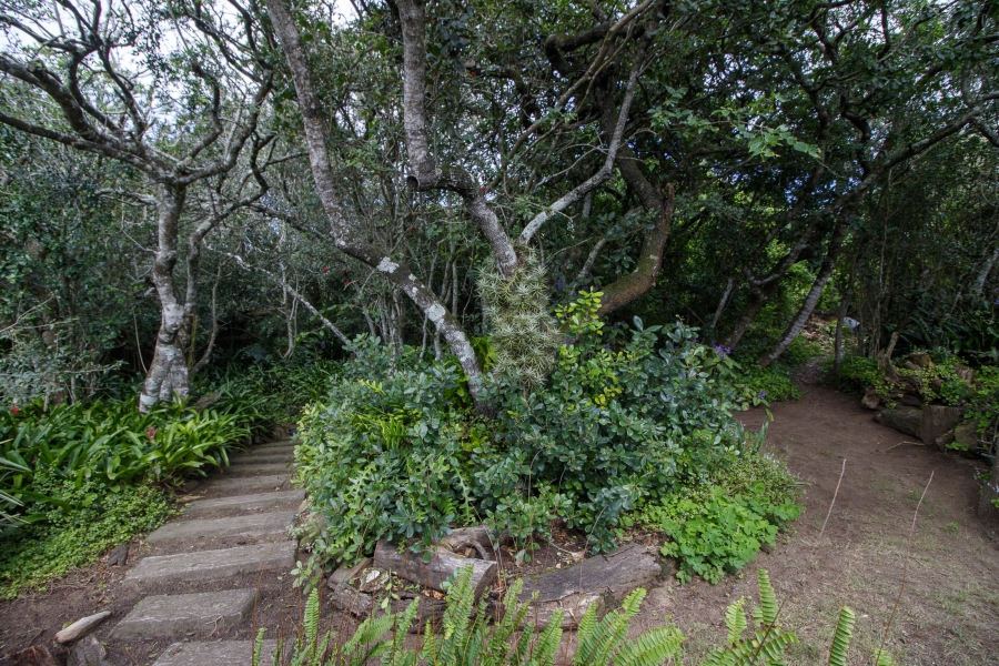 6 Bedroom Property for Sale in West Bank Eastern Cape